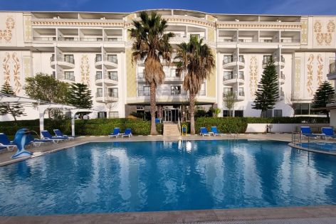Maya World Park Hotel