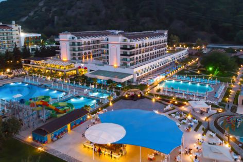 Dosinia Luxury Resort