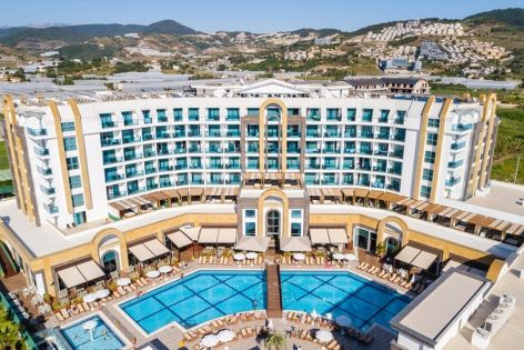 The Lumos Deluxe Resort Hotel & Spa
