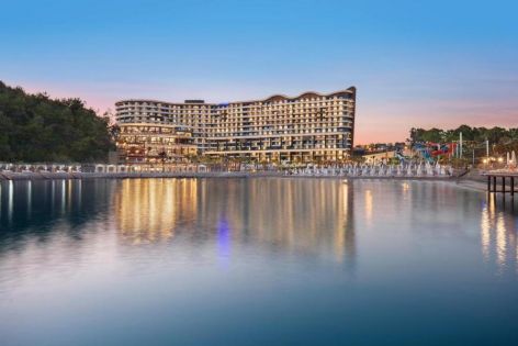 Mylome Luxury Hotel & Resort