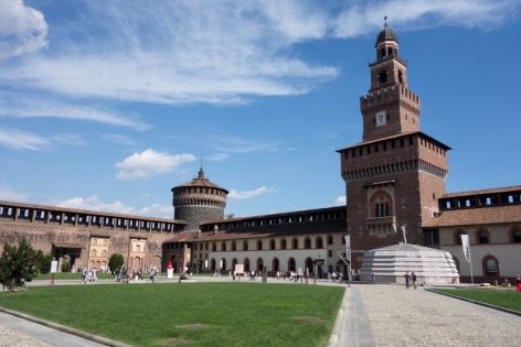 Екскурзия в ИТАЛИЯ - МИЛАНО – столицата на модата, самолетна програма с обслужване на български език с директен полет от Варна